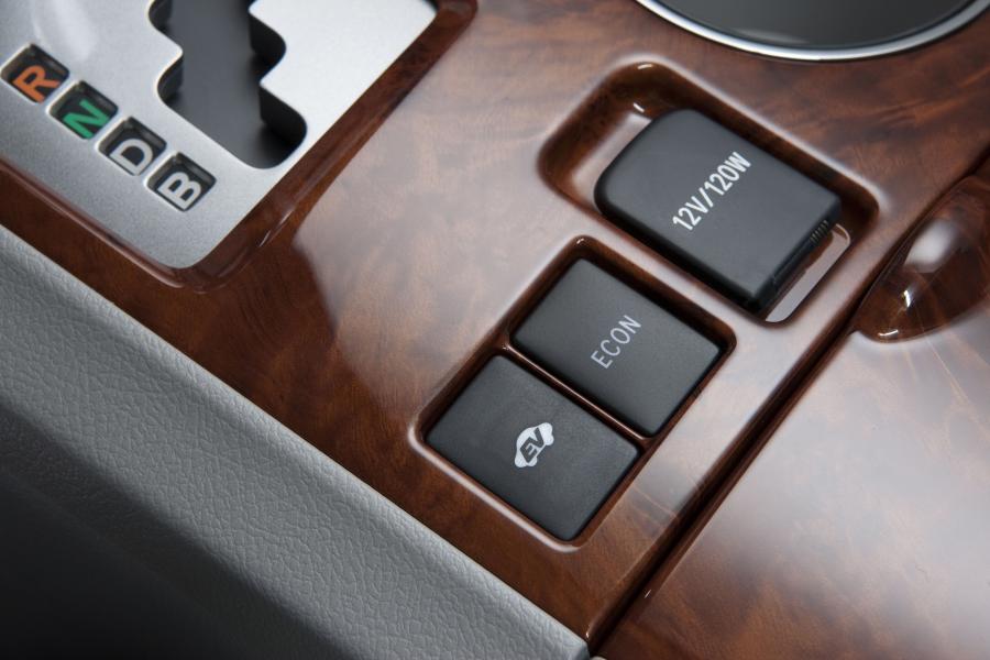  Toyota Highlander Hybrid 2011 года  (фото 6 из 34)